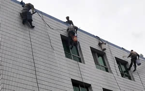 淄博蜘蛛人外墙清洗